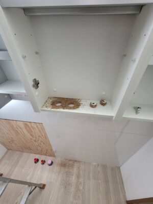 長岡京市の洗面化粧台リフォーム ティッシュペーパー収納スペース